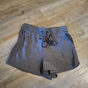 Freely Women's Athletic Workout Running Shorts with Pockets Size Medium